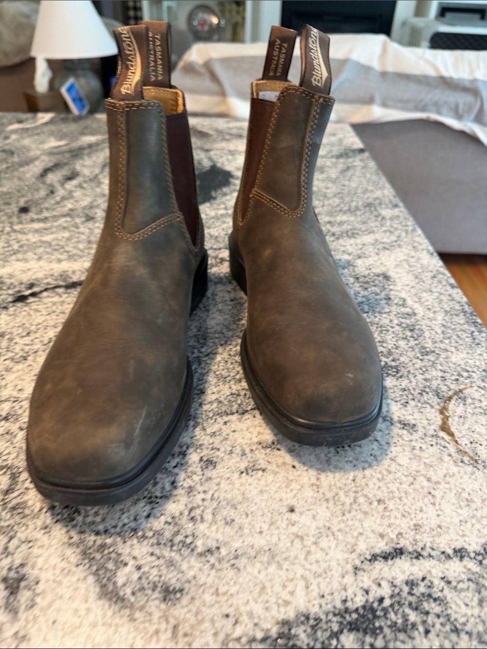 Blundstone Chelsea Boots - Brown Slip-On Work Boots